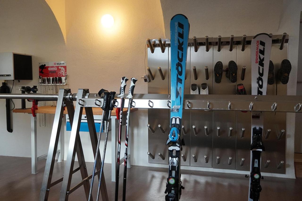 Chasa Fent, Sent Scuol Im Engadin Apartment Exterior photo